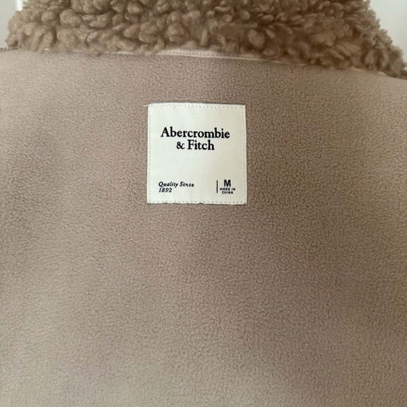 Women's Abercrombie Teddy Jacket Medium Tan Beige Zip Front - Picture 7 of 7